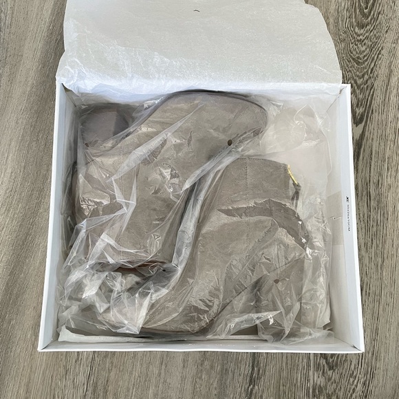 Steve Madden Cynthia Bootie - Picture 5 of 7